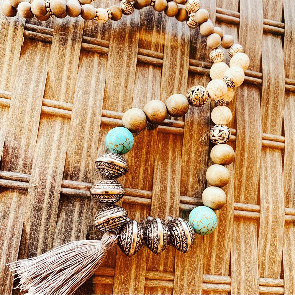 Bohemian Wood/Healing Stone Necklace
